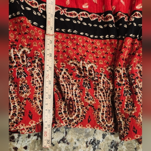 Bohemian Red and Black Skirt - Picture 9 of 11